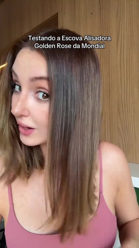 Escova Alisadora e Secadora de Cabelo Bivolt 5 em 1